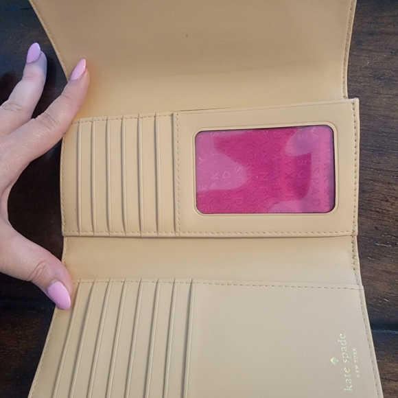 Kate Spade Pink Wallet - Picture 2 of 6